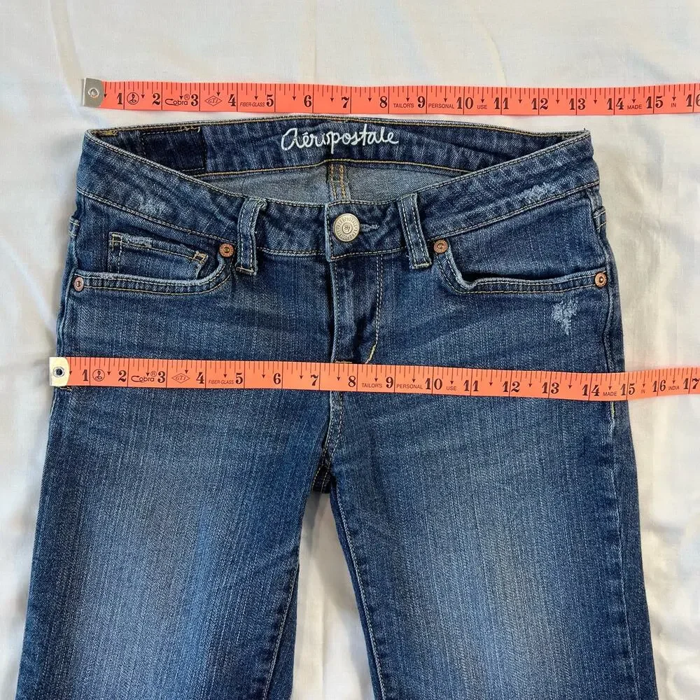 Aeropostle Women's Bermuda Shorts 2 Medium Wash Casual - Picture 4 of 6